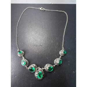 The Green Queen Quartz and sterling silver necklace